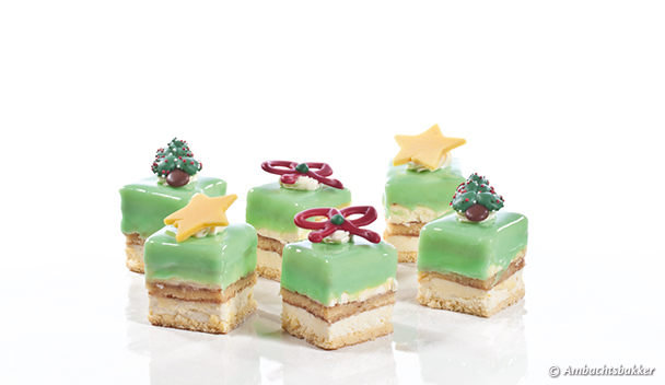 Petit four Kerst
